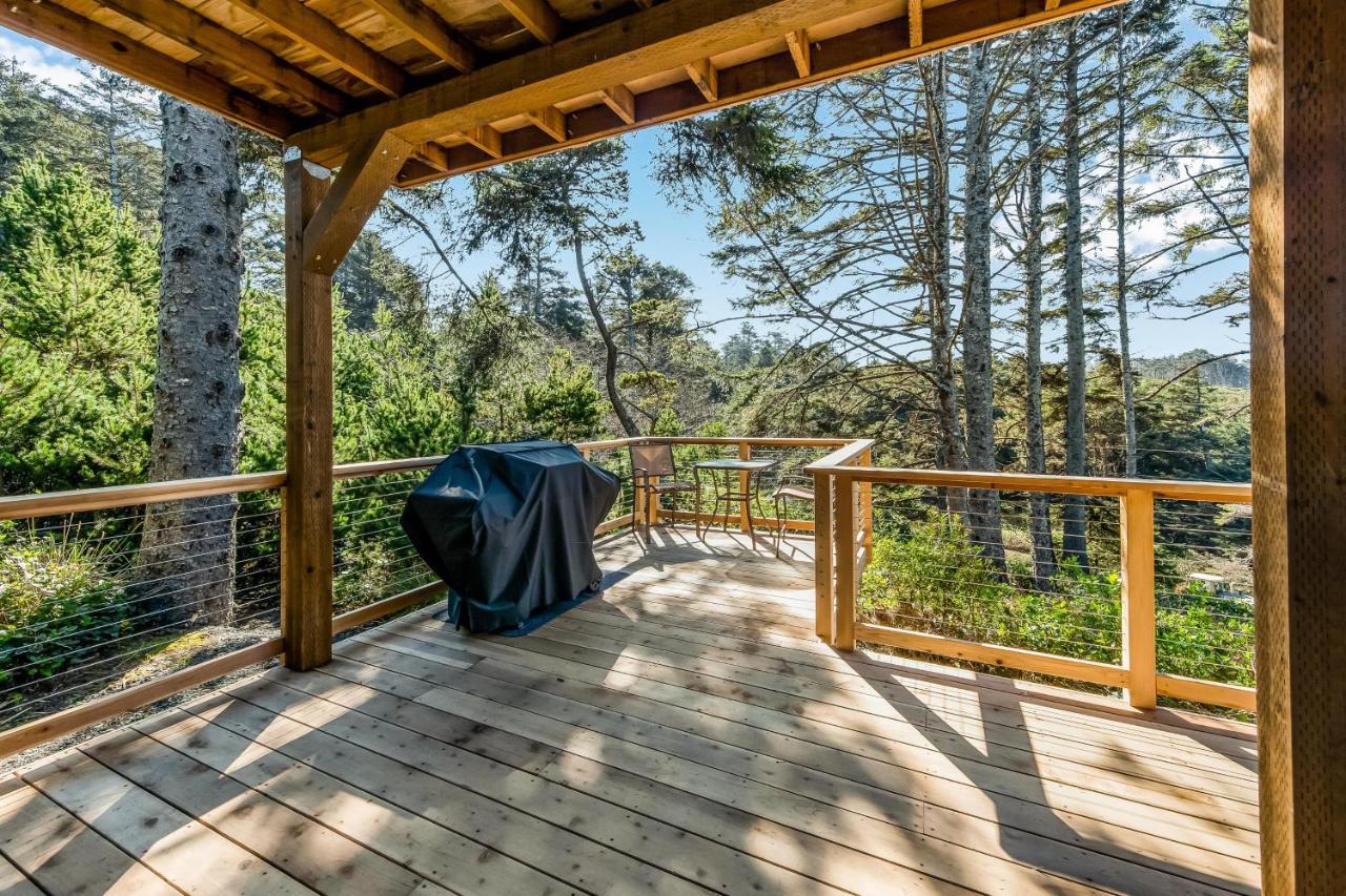 Yaquina Lighthouse View Beach Home Newport Kültér fotó